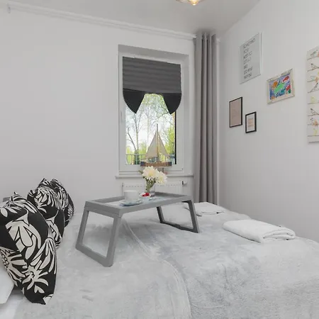 Osiedle Feniks By Renters Apartament *
