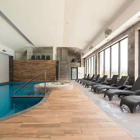 Osiedle Feniks By Renters * קולובז'ג